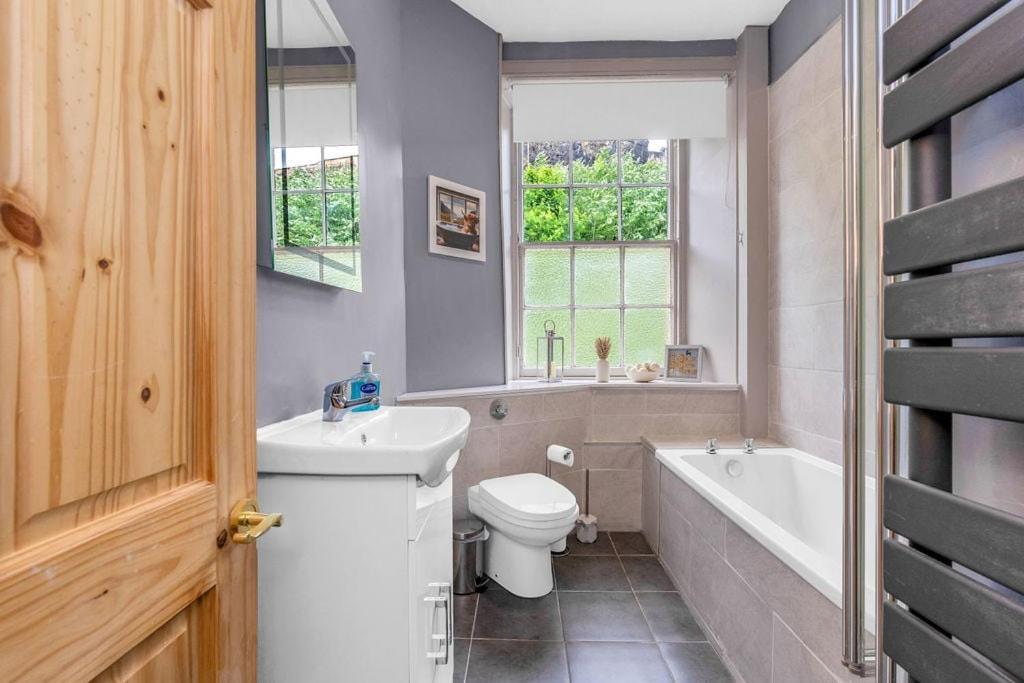 Guestready - Lovely Nest In The Old Town Edinburgh Exterior photo